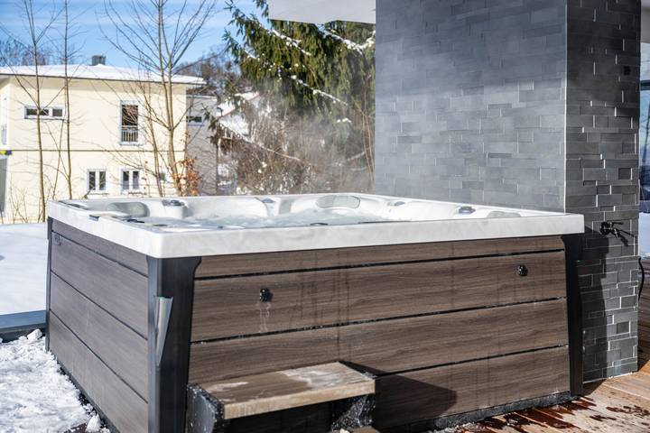 Ferienwohnung für 2 Personen, mit Garten und Whirlpool in Dreiländereck (D-A-CZ)