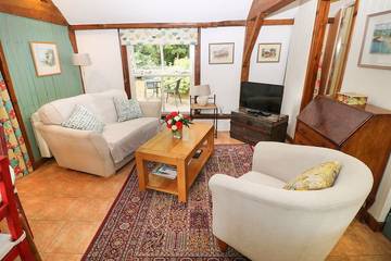 Glamping for 2 People in North Wessex Downs, South West England, Photo 4