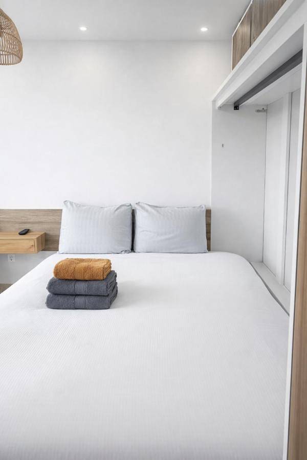 Gîte pour 2 personnes, avec vue et balcon à Garches