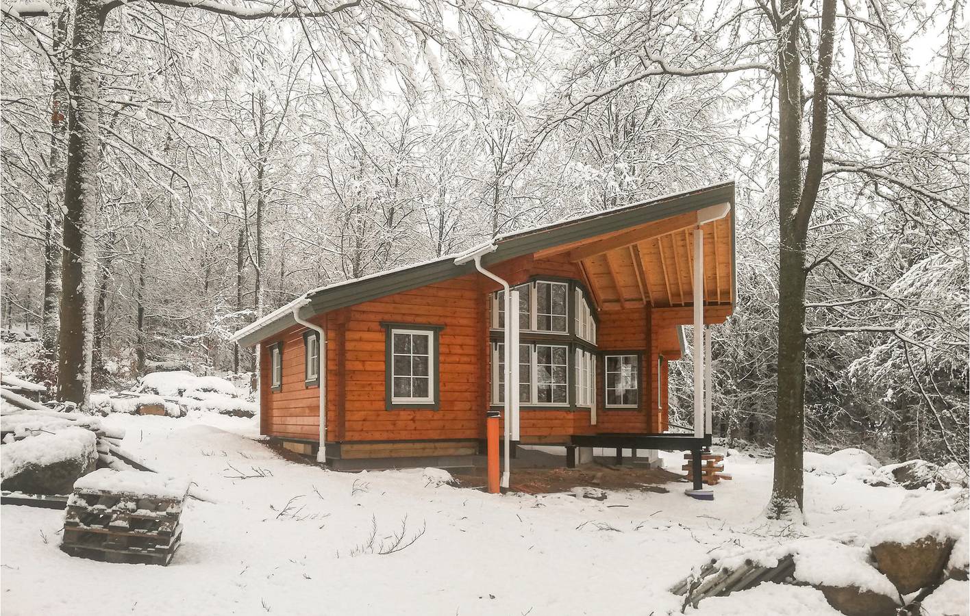 Ferienhaus für 4 Personen mit Terrasse in Schwedische Ostsee