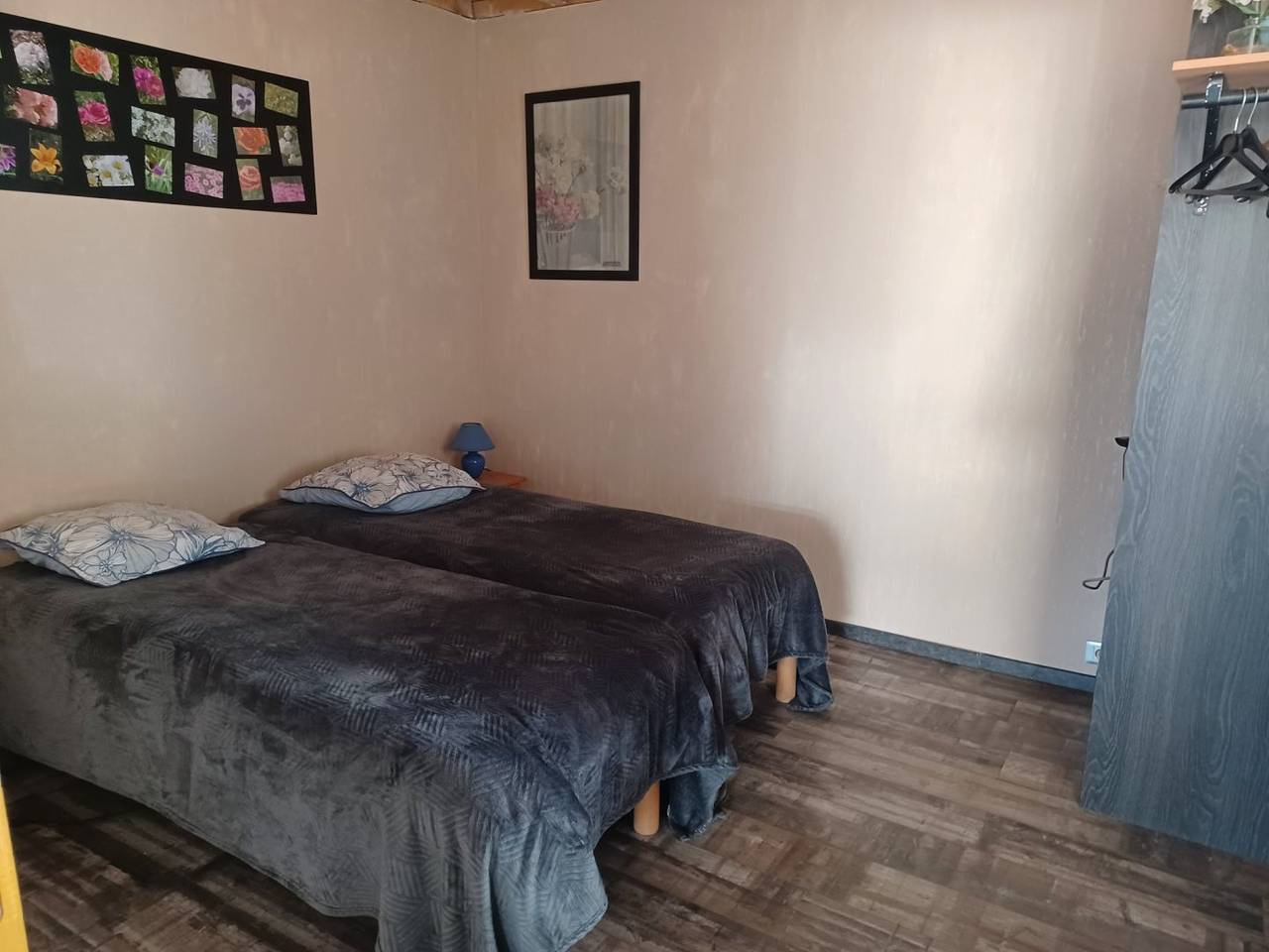 Accueil familial à la campagne - Chambre du rez-de-chaussée in Bernay-Neuvy-en-Champagne, Sarthe