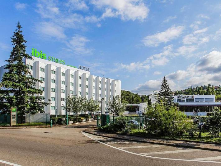 Hôtel pour 2 personnes, avec jardin à Chasse-sur-Rhône
