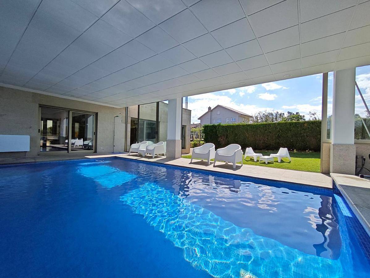 Sanxenxo Casa Rial 47 con Piscina Climatizada in Sanxenxo, Rias Baixas