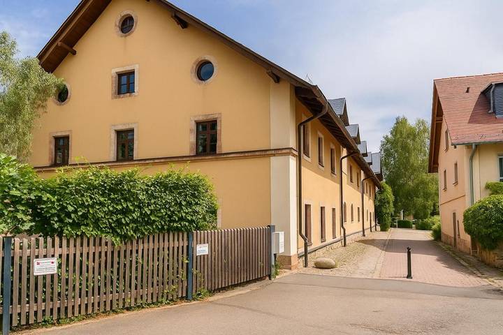 Ferienwohnung für 3 Personen, mit Garten und Ausblick in Niederwiesa