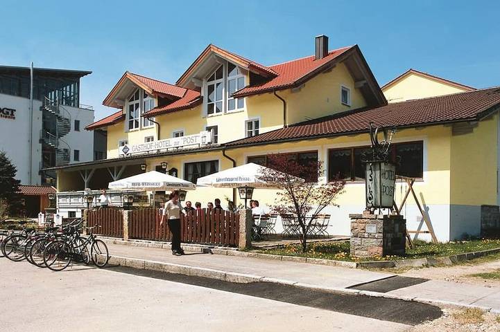 Ganze Wohnung, Feriendomizil mit Doppelbett, Stockbett und Balkon in Obernzell, Ostbayern