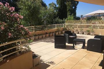 Gîte pour 4 personnes, avec terrasse, animaux acceptés à Furiani