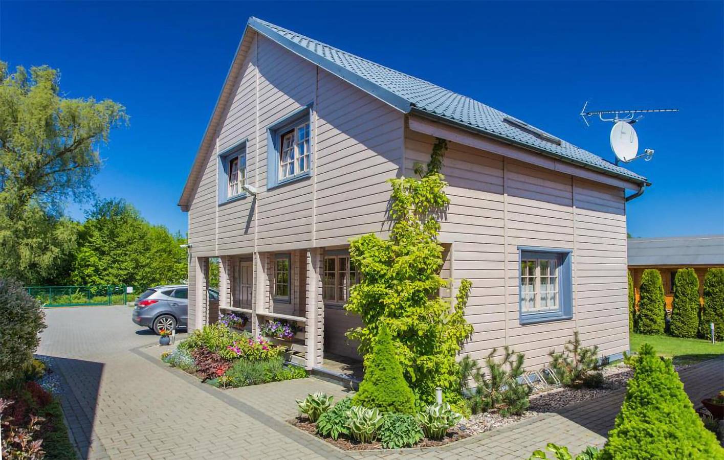 Ferienhaus für 7 Personen mit Terrasse in Gaski, Powiat Koszaliński