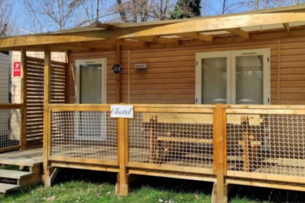 Casa móvil 4 pers - Terraza - Challes-les-Eaux in Challes-les-Eaux, Chambéry region