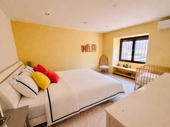 Gîte pour 8 personnes à Reynès - 3