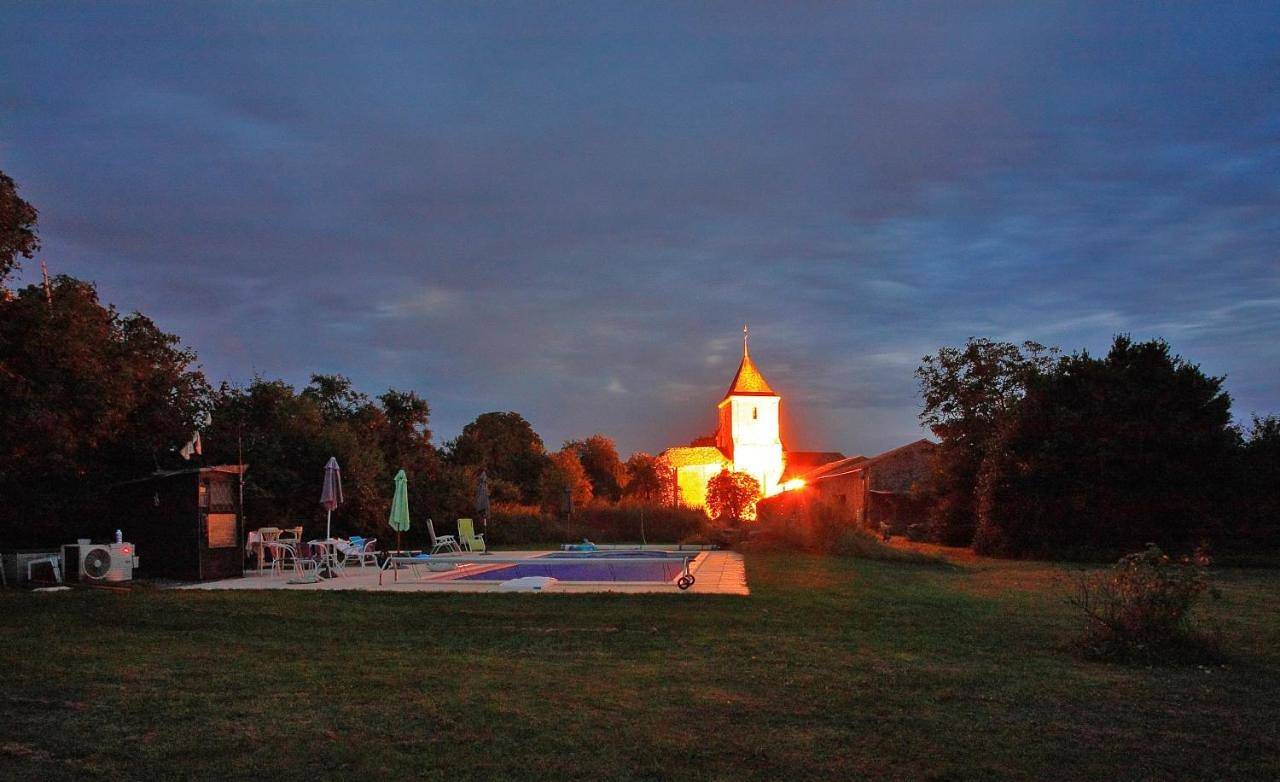 La Ferme de l'Eglise in Vanzay, Région de Niort