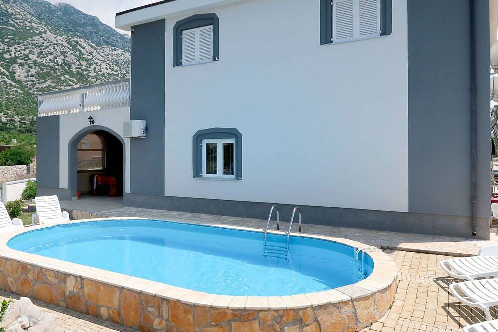 Casa vacanza a Kvarn a partire da 137€ a notte