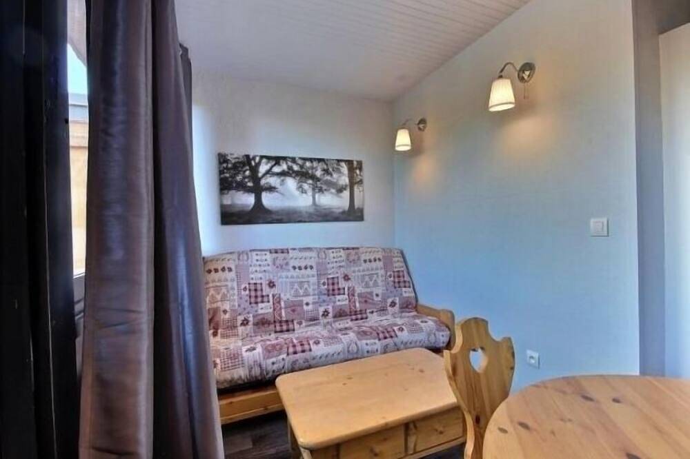 Apartamento entero, Apartamento renovado 4 pers, a pie de pistas in Plagne Centre, La Plagne-Tarentaise