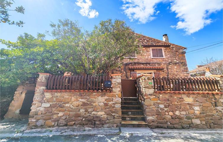 Location de vacances pour 4 personnes, avec terrasse à Cébazan - 3