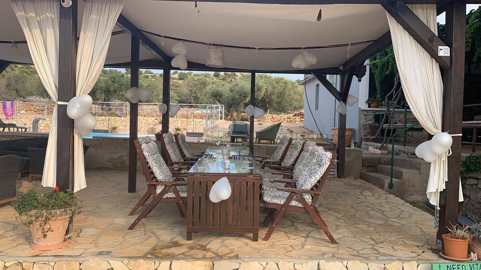 Strandhaus Danica Bain mit Pool und Frühstück in Kornaten, Dalmatinische Inseln
