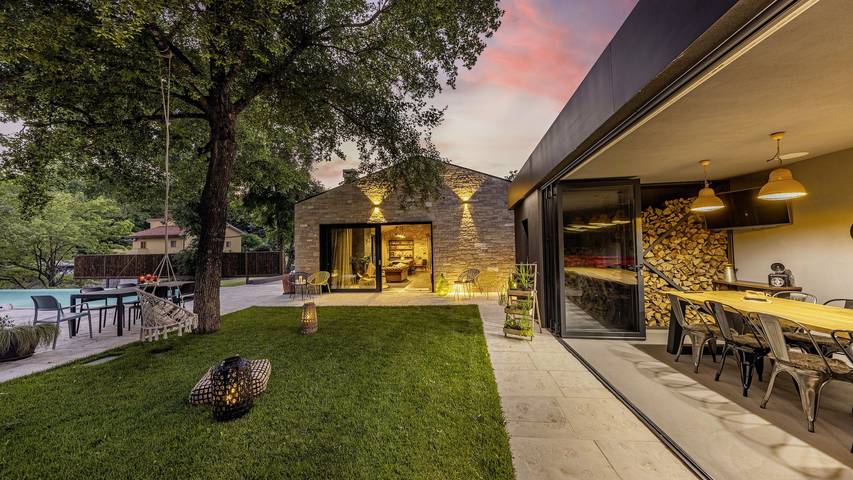 Villa pour 8 personnes, avec jardin ainsi que piscine et sauna - 1