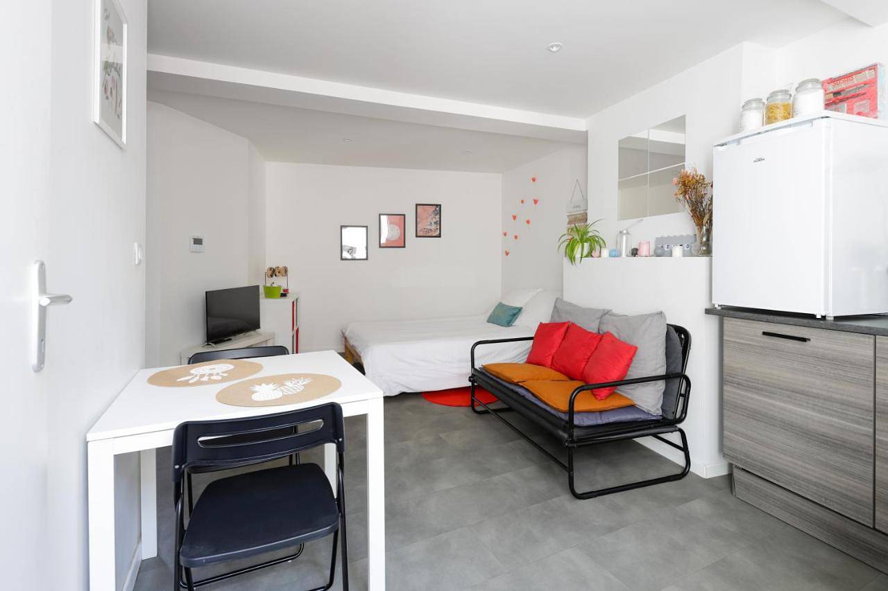 Appartement entier, Charmant studio, au cœur de la ville de Riom in Riom, Parc naturel régional des Volcans d'Auvergne