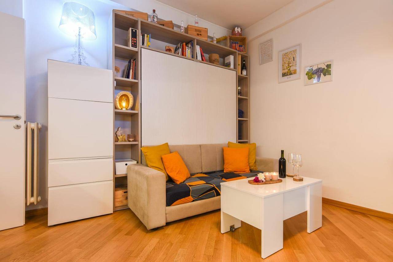 Ganze Wohnung, Monolocale vicino a Fondazione Prada in Vigentino, Mailand