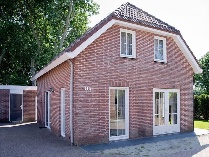 Vacation rental for 6 people, with Terrace and Yard in North Sea Netherlands