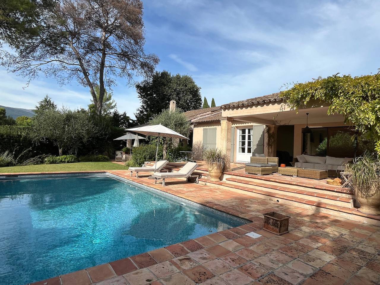 Villa « Les Coteaux » con piscina privada, Wi-Fi y aire acondicionado in Mouans-Sartoux, Region de Cannes