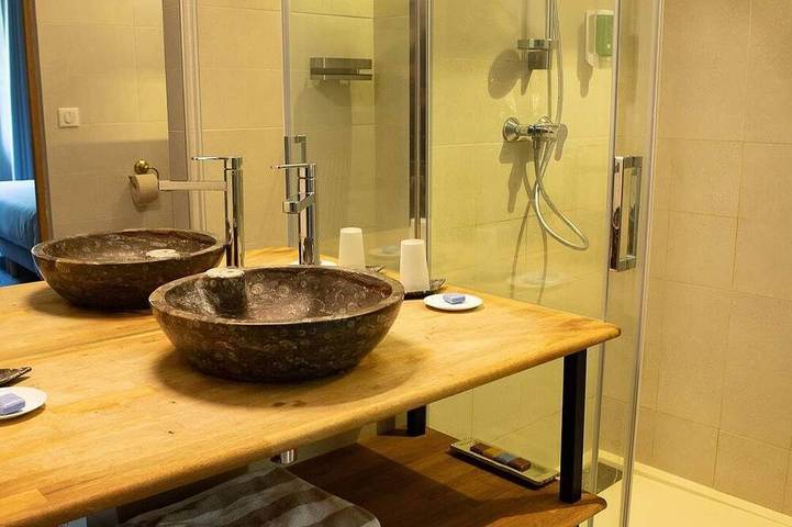Gîte pour 4 personnes, avec balcon à Saint-Hippolyte-le-Graveyron - 3