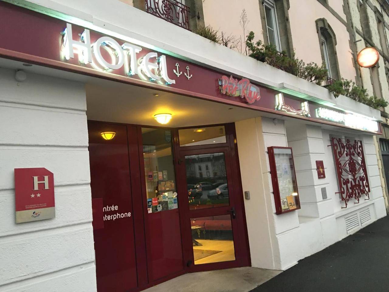 Cit'Hotel Du Port Rhu in Douarnenez, Région de Quimper