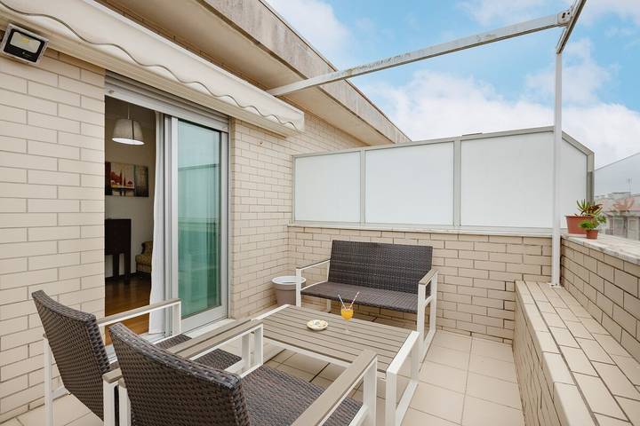 Appartement entier, Espinho Retreat with Balcony in Espinho, District de Aveiro