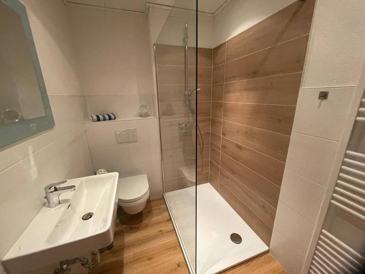 Ferienwohnung für 7 Personen, mit Garten und Ausblick in Holzminden - 3