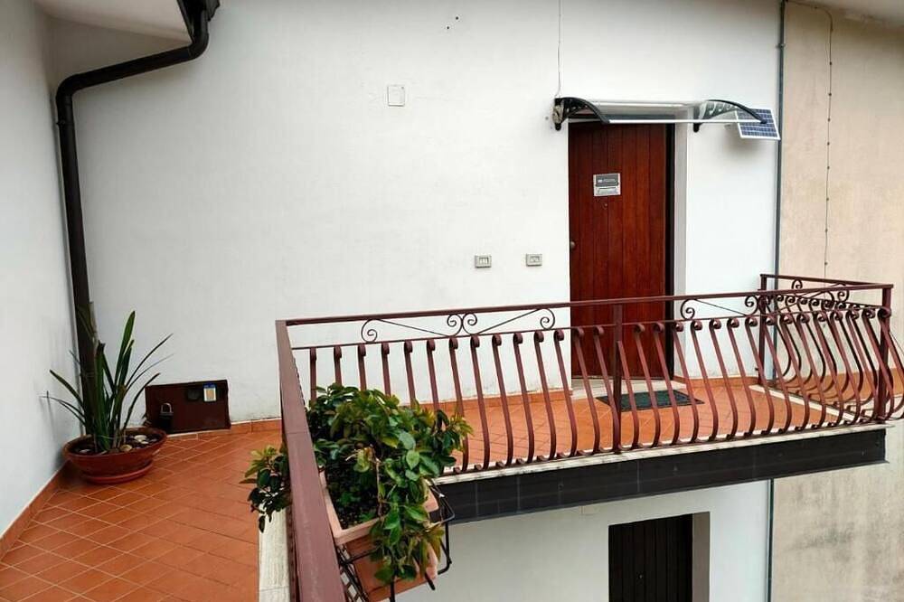 Apartamento entero, Fabulous 3-bedroom corporate apartment in Sapri in Sapri, Cilento
