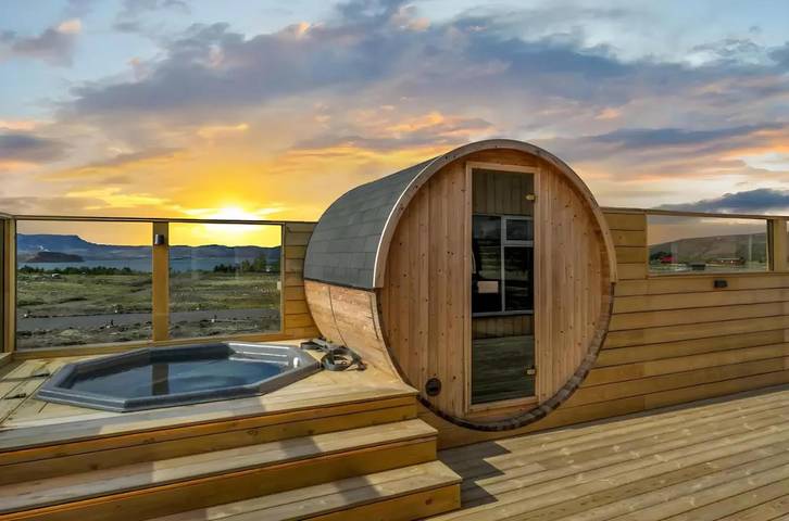 Appartement de vacances pour 11 personnes, avec vue sur le lac et terrasse ainsi que sauna et vue, animaux acceptés - 1