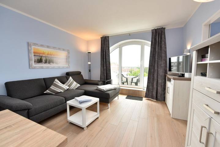 Ferienwohnung für 3 Personen, mit Balkon in Döse - 2