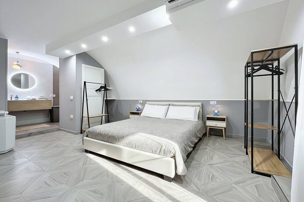 Apartamento entero, Bed and Breakfast 'Apartamento - Orquídea Celeste' con vistas al mar, Wi-Fi y aire acondicionado in Manfredonia, Gargano