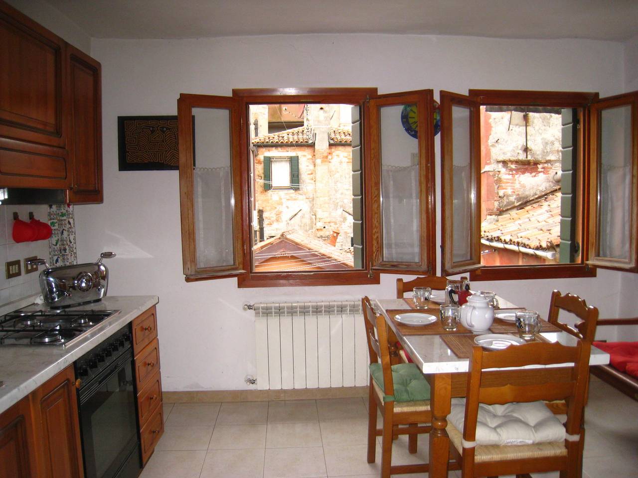Entire apartment, Apartment 'Ca' Della Vigna' with Wi-Fi in Venice, Venice Province