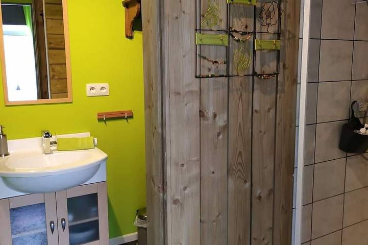 Location de vacances pour 2 personnes, avec piscine et jardin à Bertogne - 3