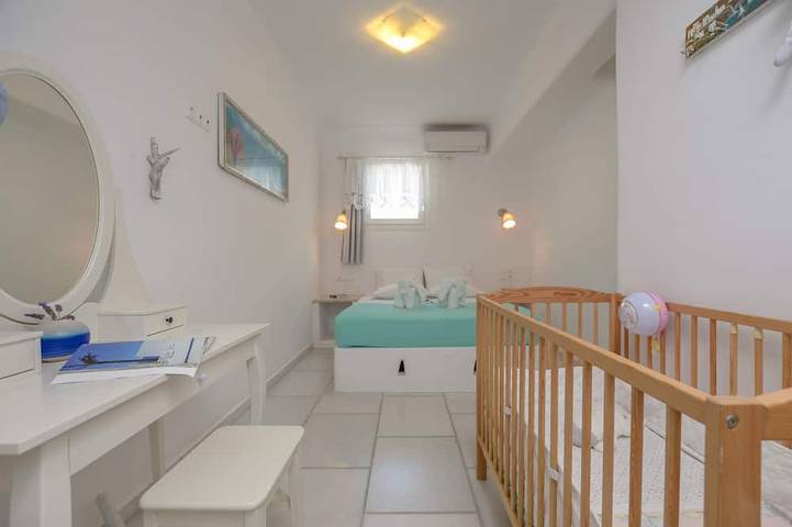 Location de vacances pour 5 personnes, avec balcon et jardin dans Agia Anna - 4