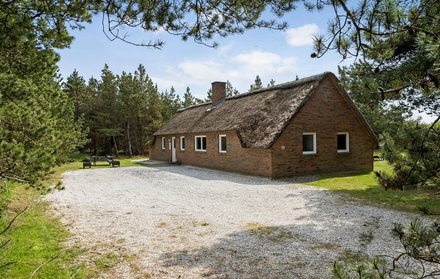 Feriehus for 14 personer med have in Ringkøbing, Holmsland Klit
