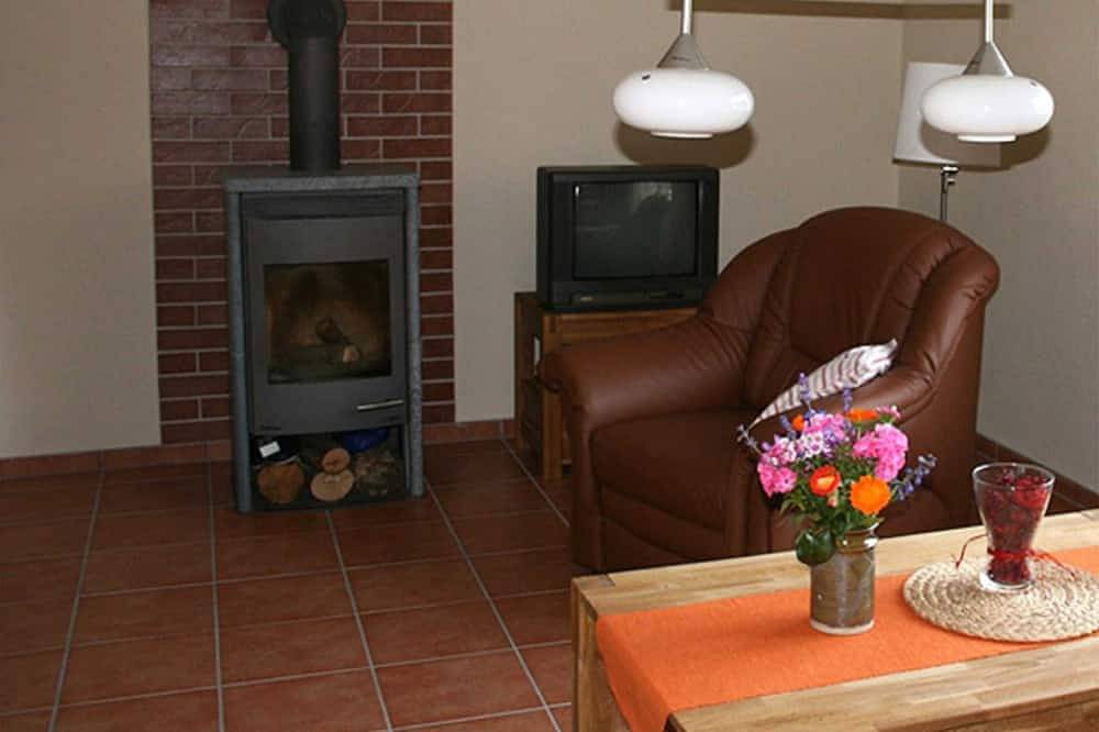 Ferienwohnung links (Brümmer) - Ferienwohnungen auf dem Lande in Kittendorf, Müritz