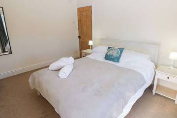 Cottage for 8 People in Swansea region, Photo 3
