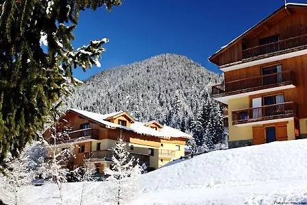 Chalet pour 12 personnes, avec balcon dans Valfréjus - 4