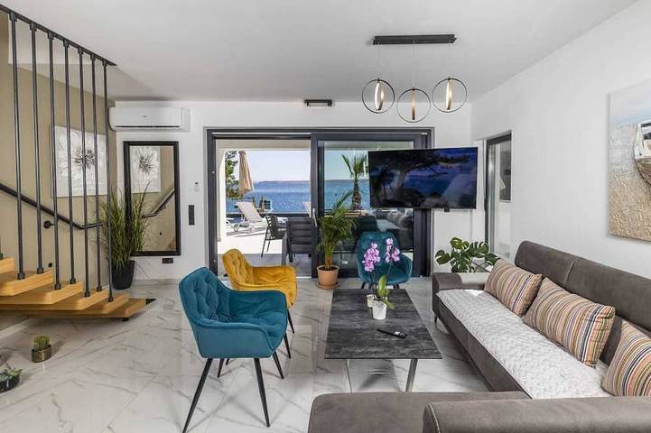 Villa für 12 Personen, mit Balkon und Garten, mit Haustier in Karlobag - 4