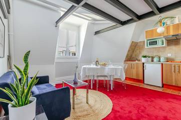 Chambre d’hôte pour 4 personnes, avec vue près de la Tour Eiffel