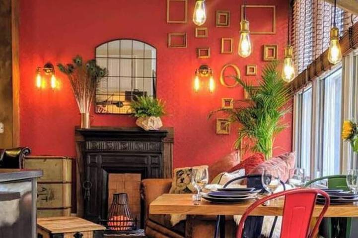 Loft for 4 people, with pets in Manchester