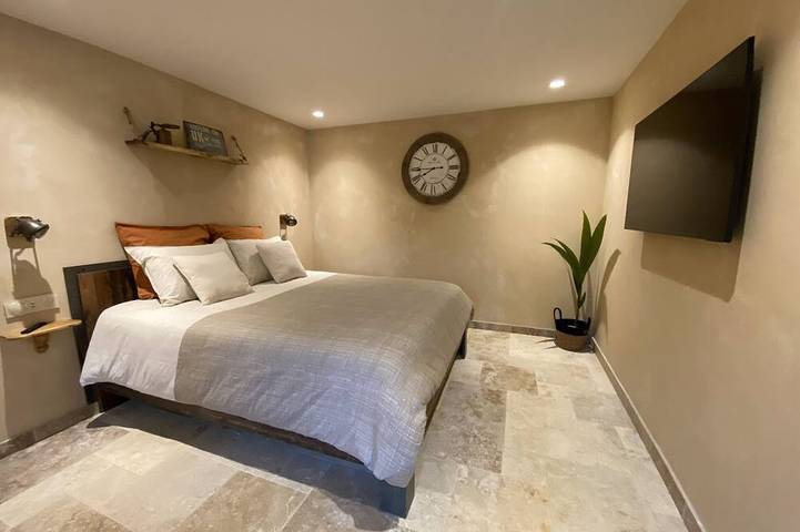 Chambre d’hôte pour 4 personnes, avec jardin ainsi que piscine et jacuzzi en Corrèze - 2