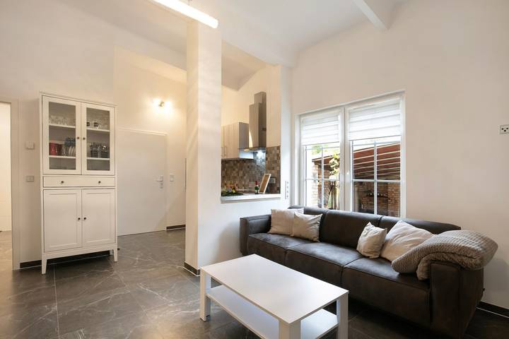 Vakantiewoning voor 4 personen, with Whirlpool and Tuin as well as Sauna and Uitzicht op het meer