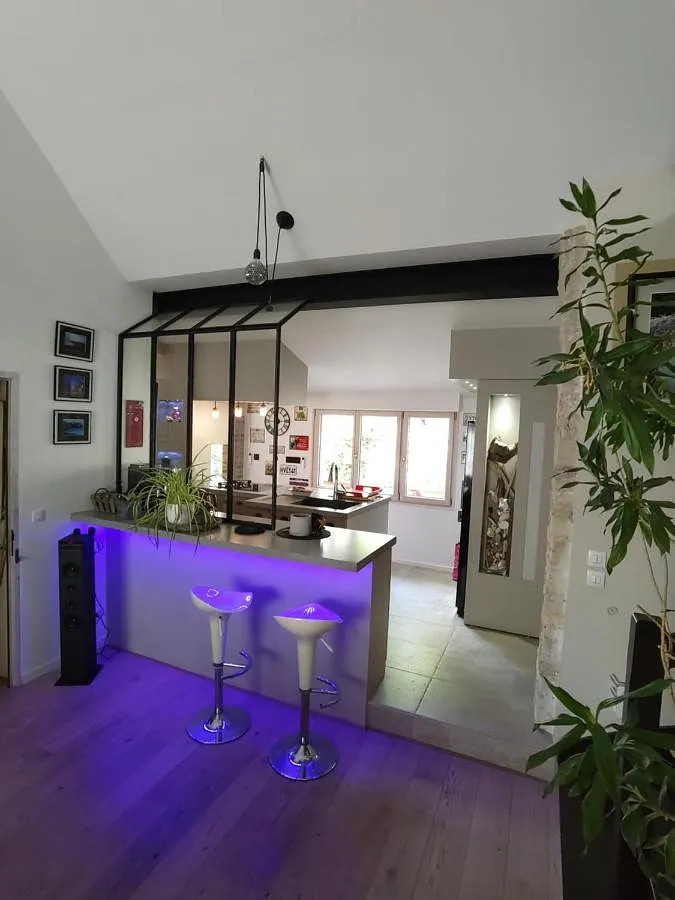 Casa de vacaciones para 10 personas, con jacuzzi y jardín, Se admiten mascotas - 1