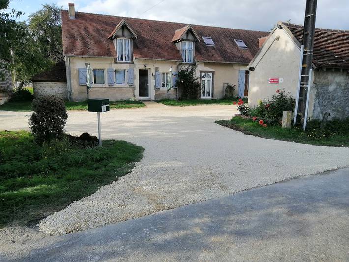 Gîte pour 3 personnes, avec jardin à Moulins-sur-Céphons