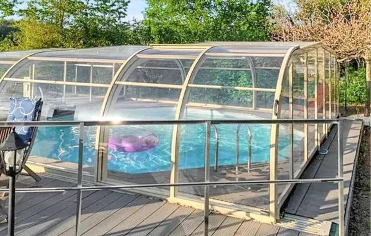 Location de vacances pour 4 personnes, avec jardin et piscine à Saint-Chamassy