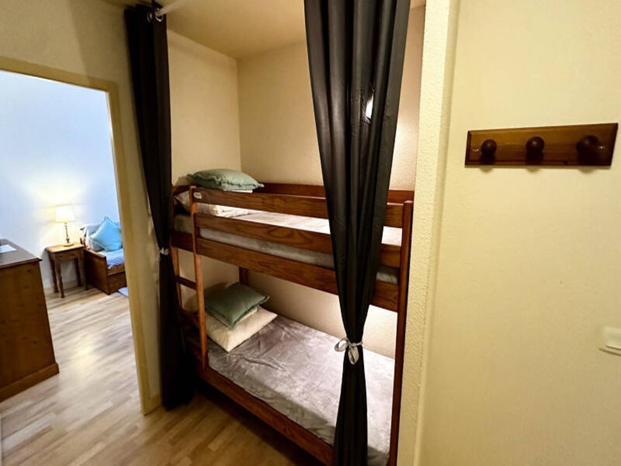 Entire apartment, Apartment in La Bourboule near Spa Baths in La Bourboule, Volcans d'Auvergne Regional Nature Park