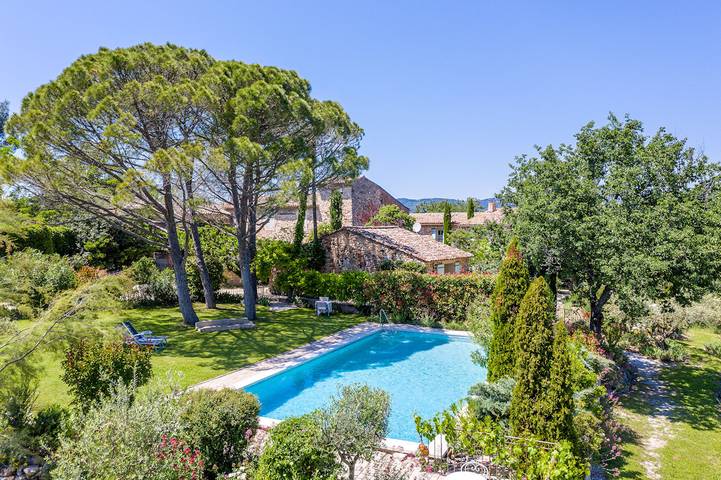 Gîte pour 2 personnes, avec jardin et piscine à Roussillon - 4