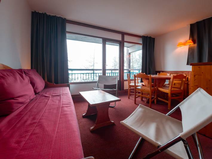 Apartment for 6 people, with Balcony and Pool in Les Arcs