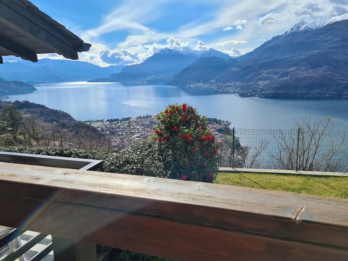 Casa vacanza per 5 persone, con vista lago e balcone - 1